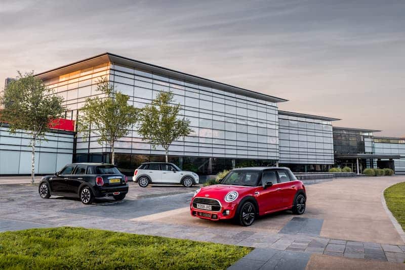 Mini five-door hatch (2018) | The Car Expert