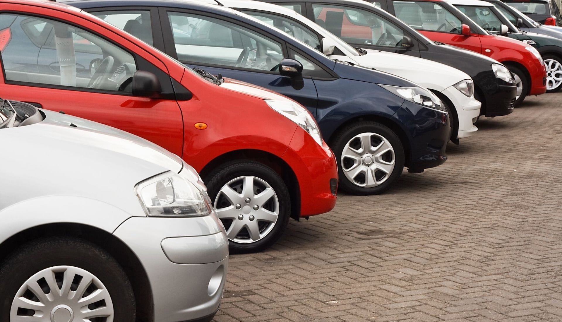 Can I rely on used car valuation websites?