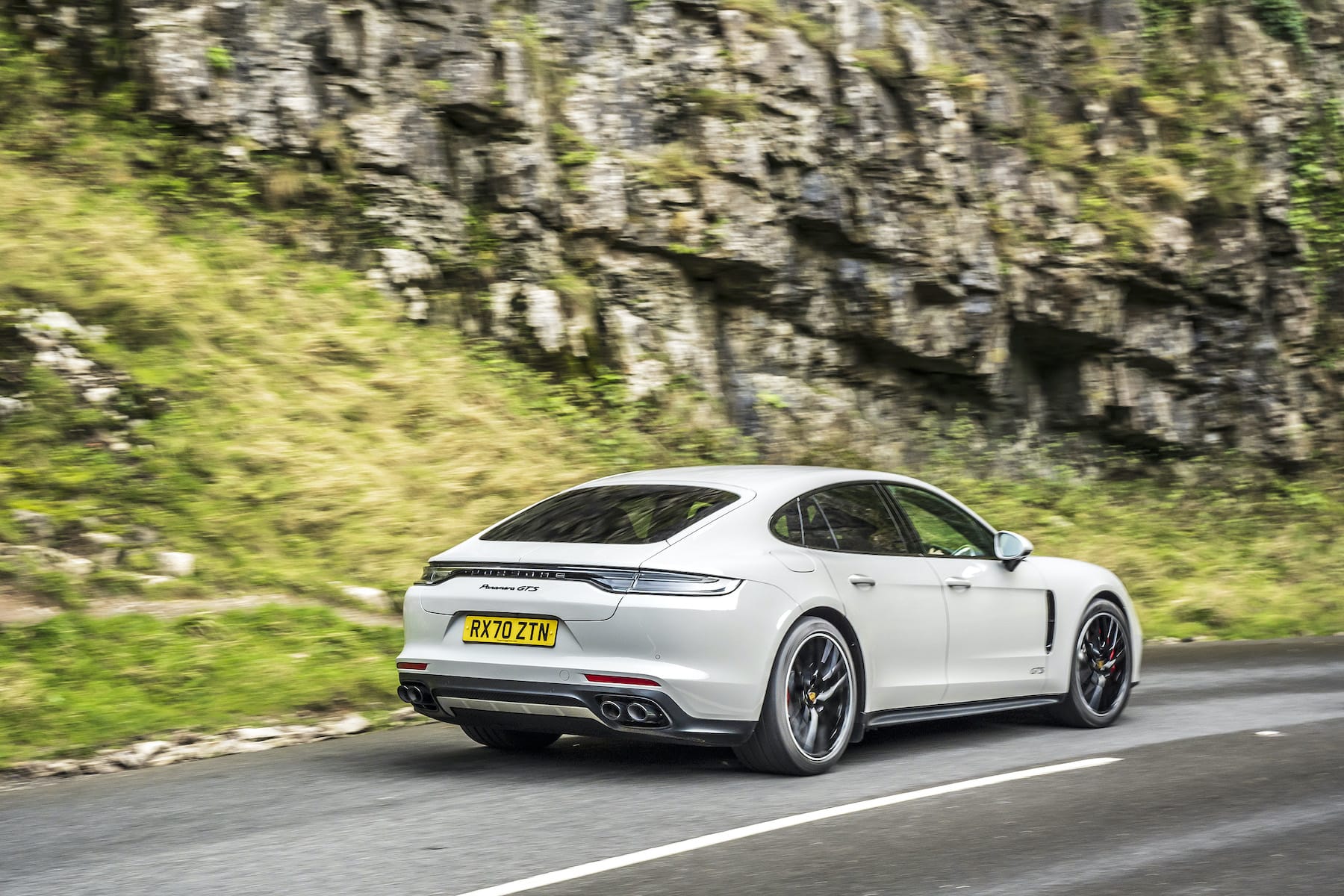 Porsche Panamera GTS (2017 onwards) – rear view