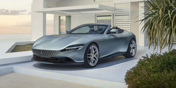 Ferrari Roma Spider convertible makes debut